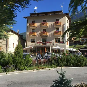  Hotel Zebrù Italia